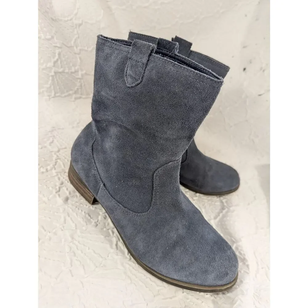 MOSSIMO! DOVE GRAY GENUINE SUEDE LEATHER BOHO CHIC SLIP-ON LOW HEEL BOOTS! SZ 8M